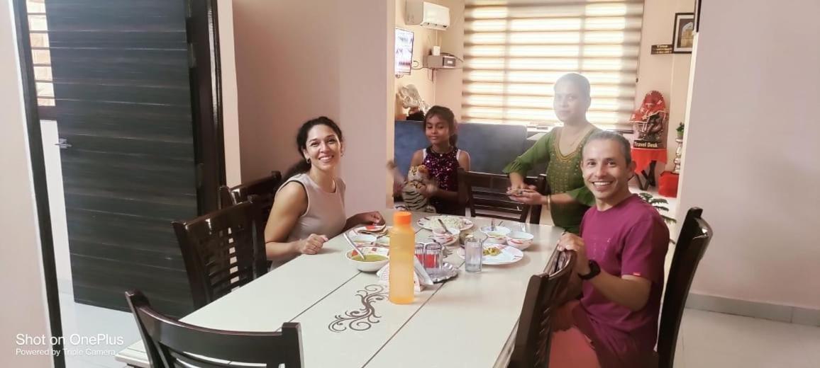 Shakti Villa Home Stay Agra  Exteriör bild